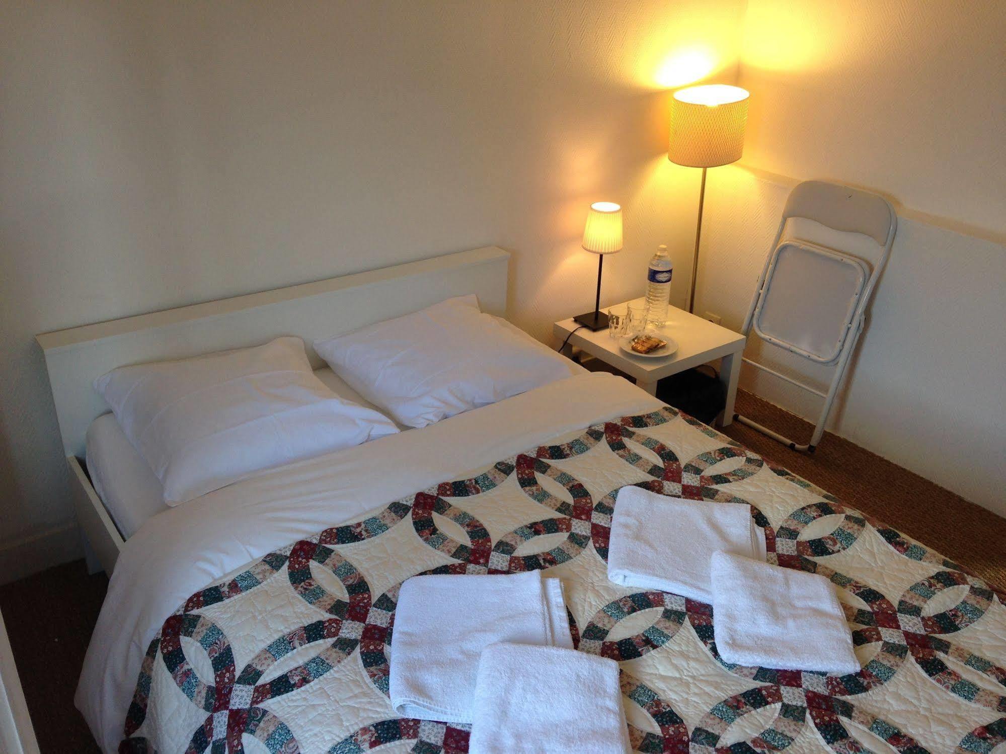 버넌 La Gueulardiere B&B 외부 사진